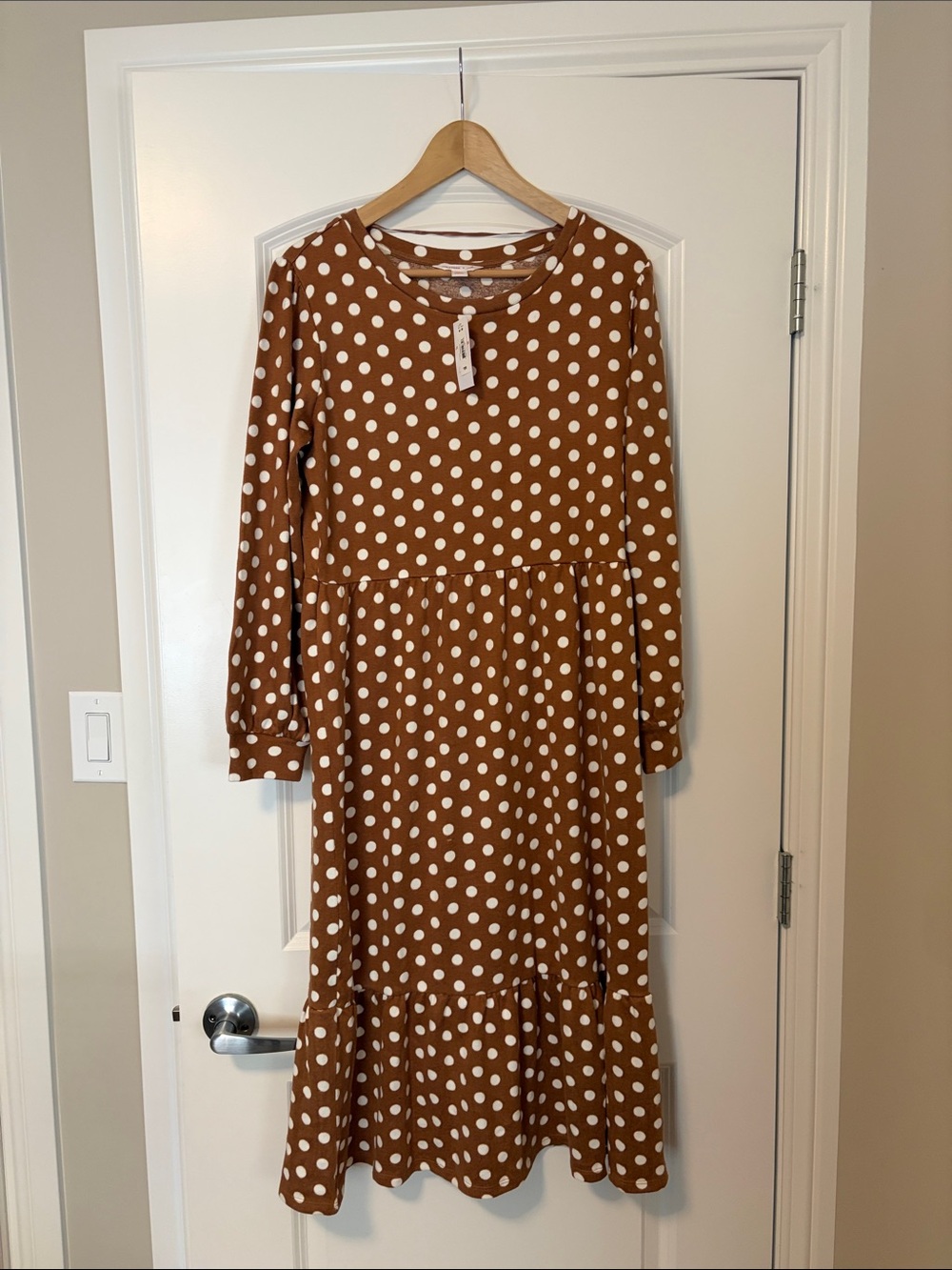 NWT Jillian Harris polkadot dress